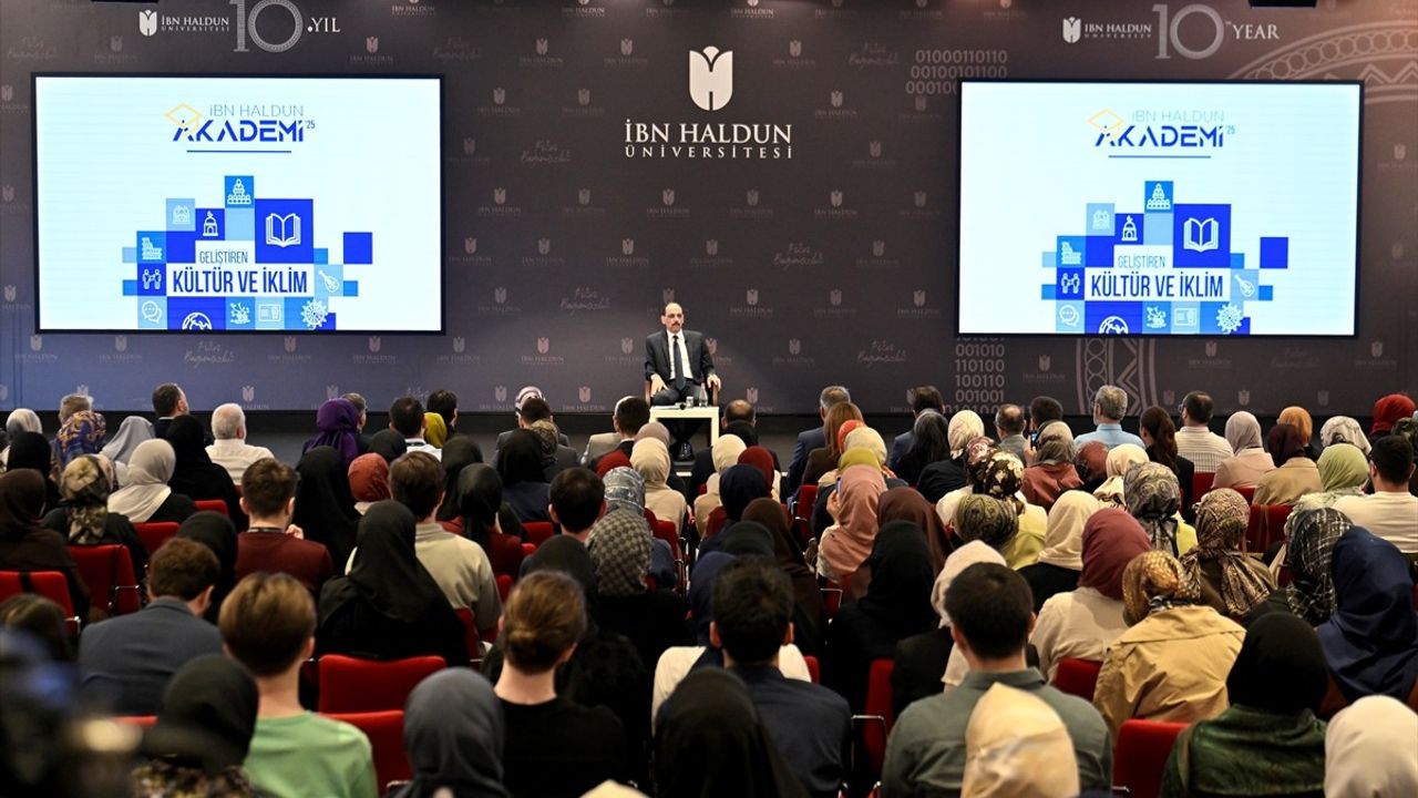 MİT Başkanı İbrahim Kalın, İbn Haldun Akademi'nin Kapanış Dersini Verdi
