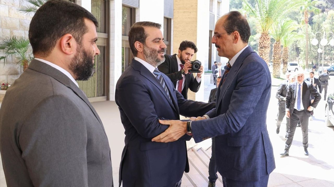 MİT Başkanı İbrahim Kalın, Suriye Cumhurbaşkanı ile Önemli Görüşme Gerçekleştirdi