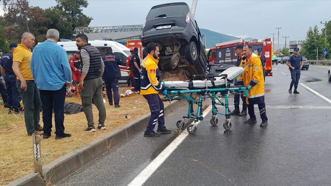 Muğla'da Trafik Kazası: 1 Ölü, 3 Yaralı