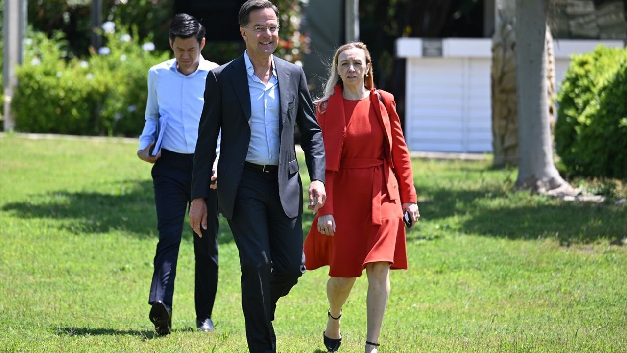 NATO Genel Sekreteri Rutte'den Türkiye'ye Vurgu: 'Cumhurbaşkanı Erdoğan Saygı Duyulan Bir Lider'