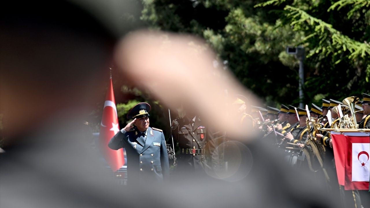 Orgeneral Metin Gürak, Kazakistan Genelkurmay Başkanı ile Görüştü