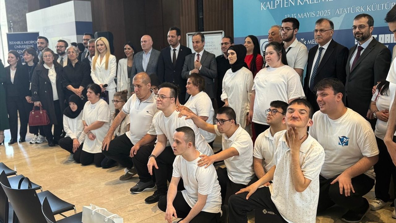 Özel Gereksinimli Çocuk Sahibi Annelerin Mektupları "Annelerin Kaleminden" Sergisinde