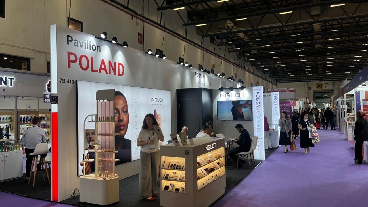 Polonya'nın Kozmetik ve Güzellik Markaları Beauty Istanbul 2025'te Yer Aldı