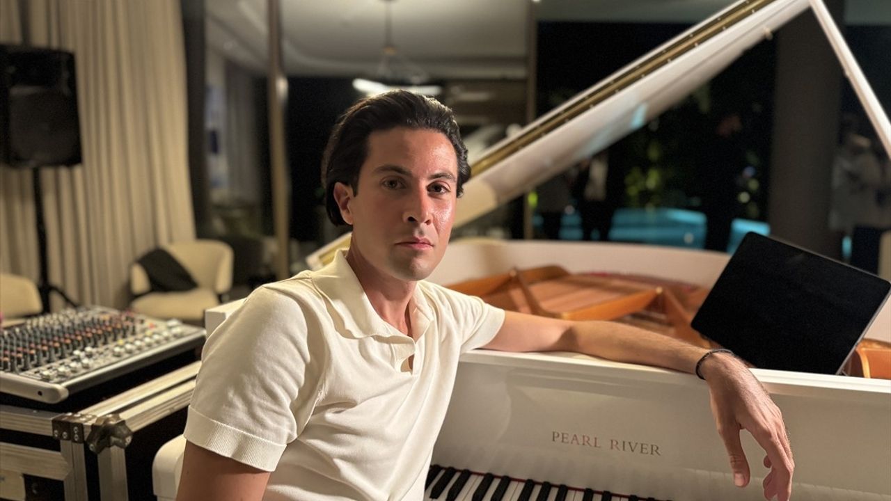 Raid Mammadov, Türkiye'deki İlk Konserini Bayou Villas'da Gerçekleştirdi