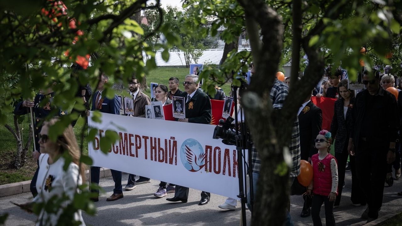 Rusya'nın Ankara Büyükelçiliği'nde 9 Mayıs Zafer Günü Kutlamaları Gerçekleştirildi