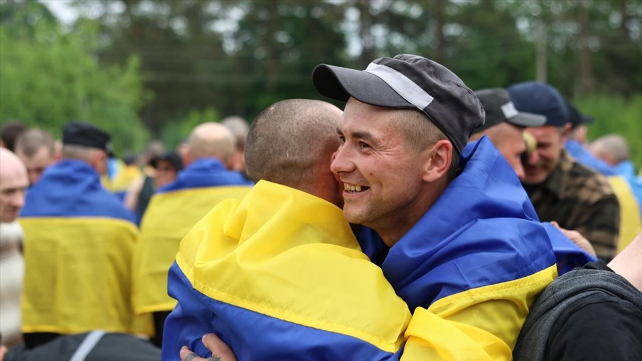 Rusya ve Ukrayna Arasındaki Esir Takası İstanbul Müzakereleri ile Tamamlandı