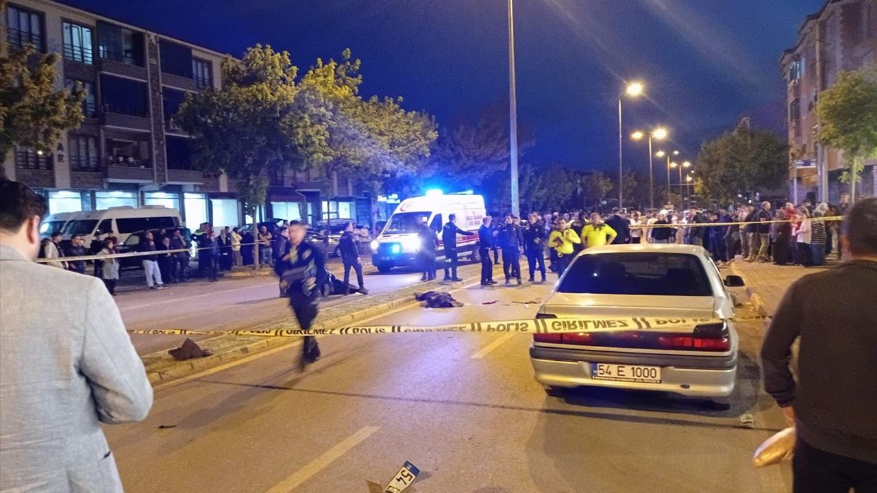 Sakarya'da Trafik Kazası: İki Kadın Hayatını Kaybetti