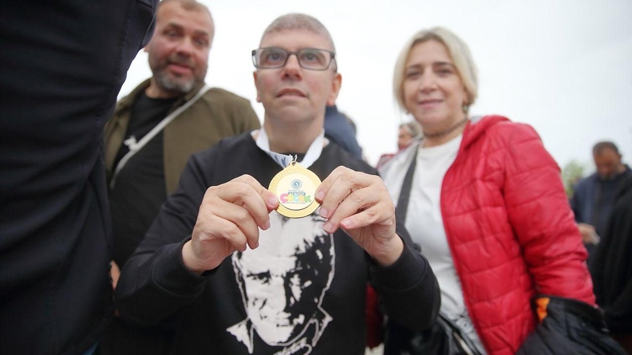 Samsun'da 19 Mayıs Çocuk Maratonu ve Festivali Düzenlendi
