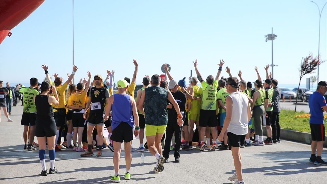 Samsun'da 19 Mayıs Yarı Maratonu Coşkuyla Gerçekleştirildi