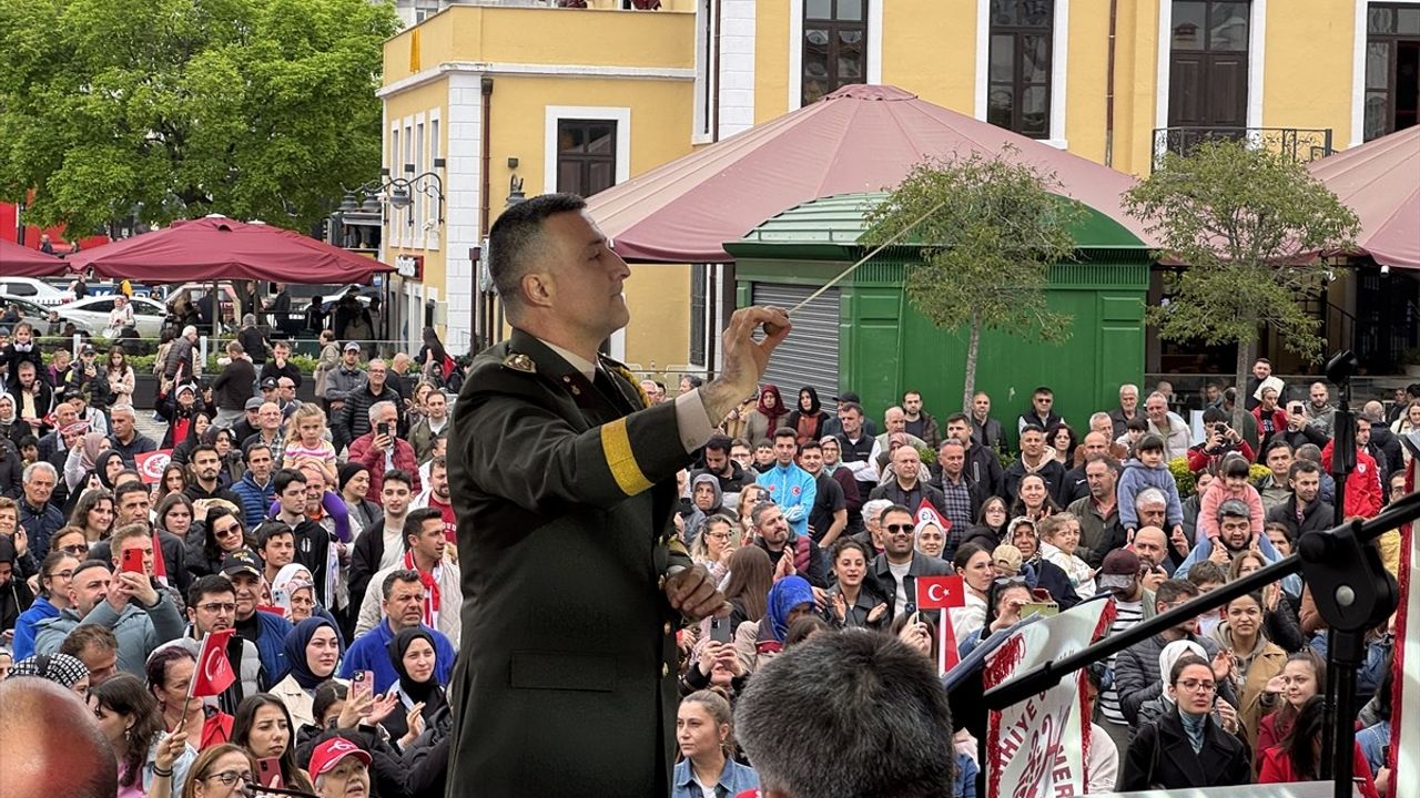 Samsun'da Askeri Bando Konseri Düzenlendi