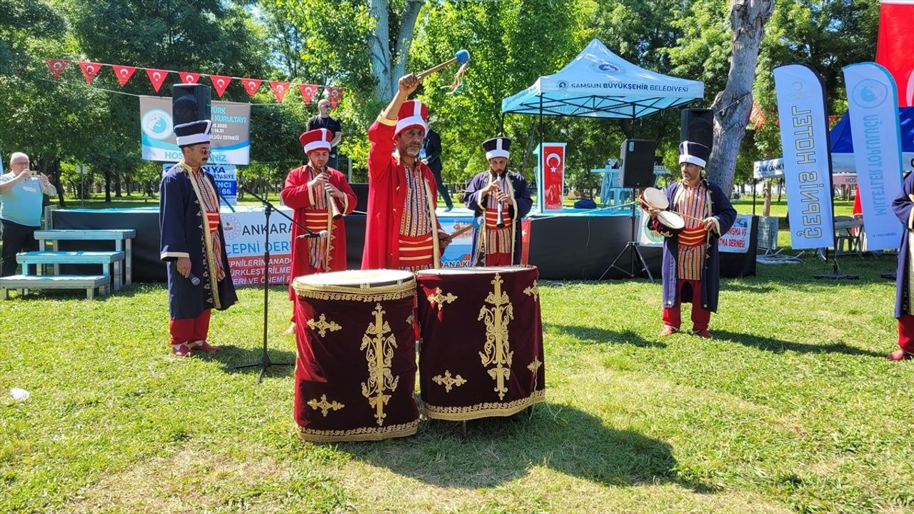 Samsun'da 'Büyük Türk Dünyası Kurultayı' Gerçekleştirildi