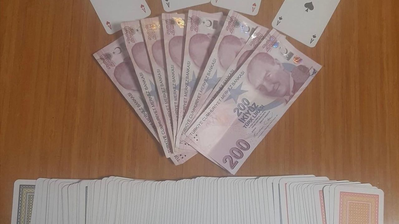 Samsun'da Kumar Oynayan 13 Kişiye 120 Bin 211 Lira Ceza