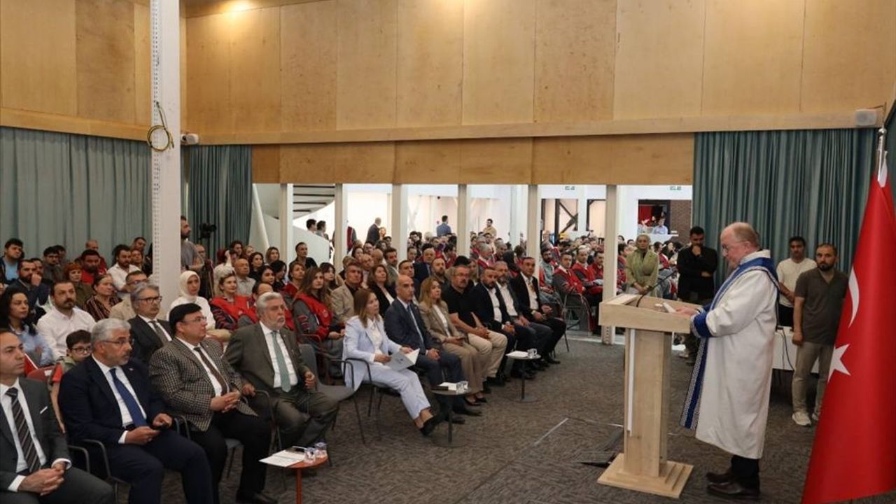 Samsun Üniversitesi 7. Kuruluş Yıl Dönümünü Kutladı