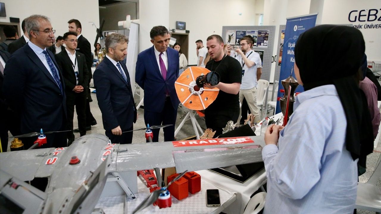 Sanayi ve Teknoloji Bakan Yardımcısı Çoştu, 3. Havacılık ve Uzay Zirvesi'nde Türkiye'nin Hedeflerini Açıkladı