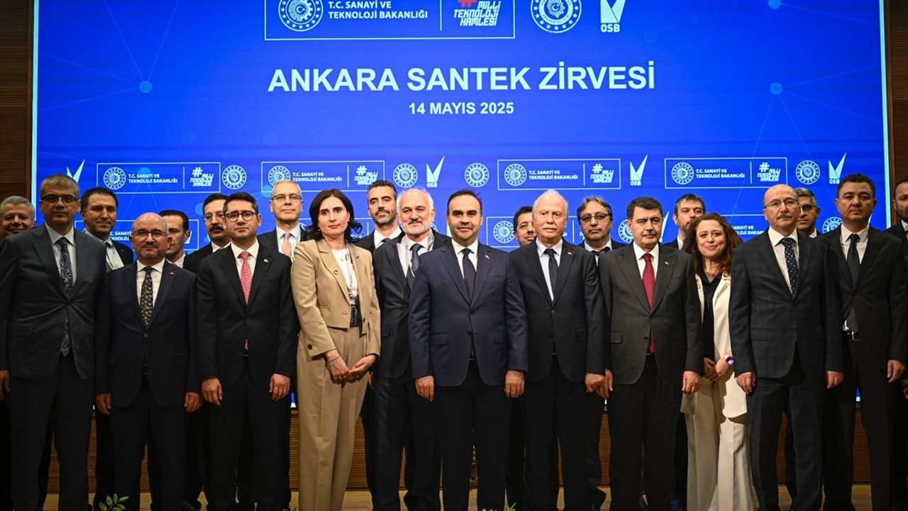 Sanayi ve Teknoloji Bakanı Kacır, SANTEK Zirvesi'nde Yeni Nesil Teşvik Modelini Açıkladı