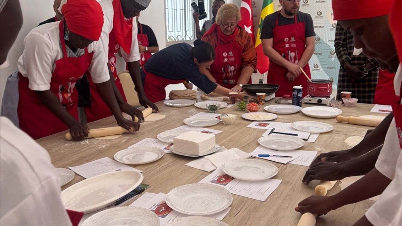 Senegal'de Aşçılık Okulu Öğrencileri, Kayseri Yağlaması Hazırladı