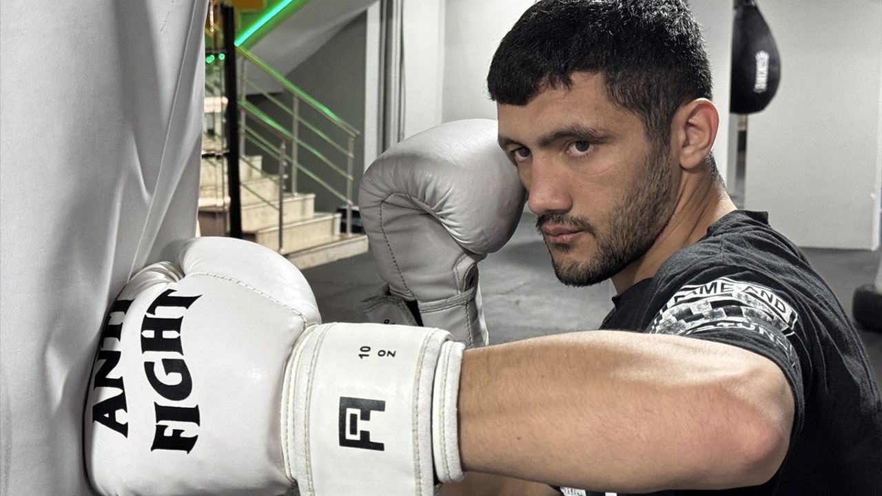 Sercan Koç, Muay Thai Dünya Şampiyonası ve İslami Dayanışma Oyunları'na Hazırlanıyor