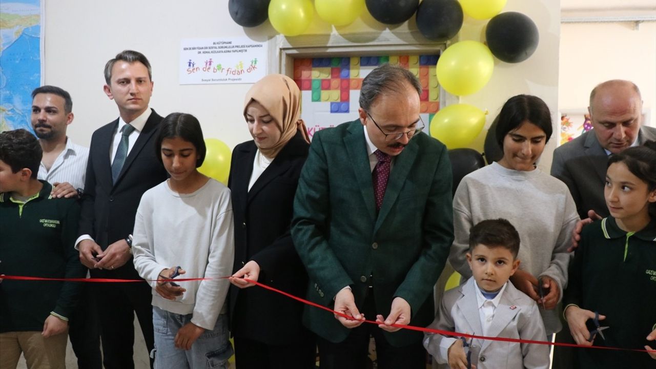 Siirt'te Hayırsever Desteğiyle Kütüphane ve Zeka Oyunları Sınıfı Açıldı