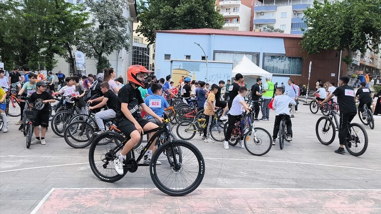 Siirt'te Sağlık İçin Bisiklet Turu Düzenlendi