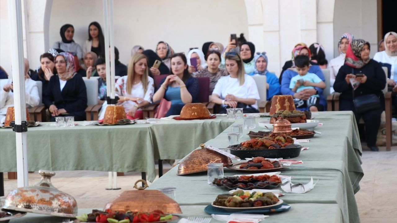 Siirt'te Türk Mutfağı Haftası Kapsamında 57 Yarışmacı İle Yemek Yarışması Düzenlendi