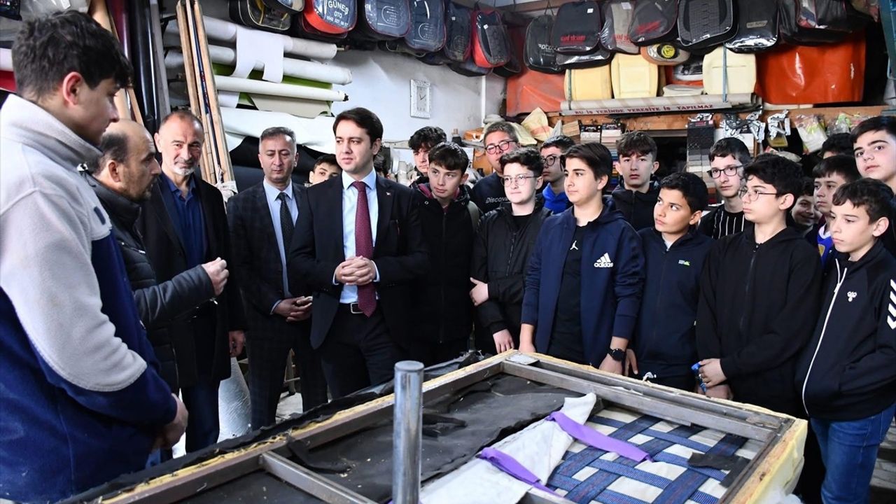 Sinop'ta Öğrenciler Sanayide Ustalarla Buluşuyor