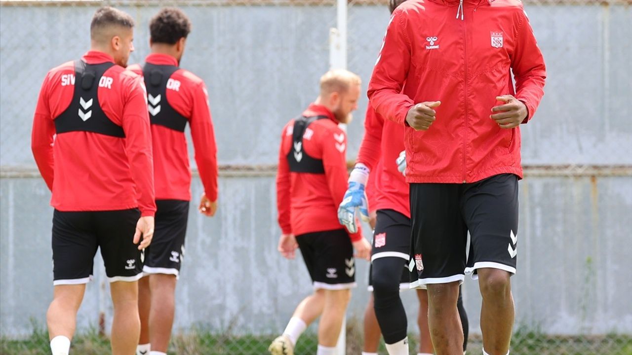 Sivasspor, Samsunspor Maçına Hazırlıklarına Başladı