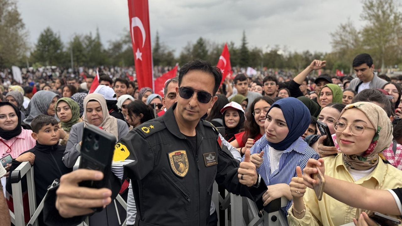 SOLOTÜRK'ün Elazığ'daki Gösteri Uçuşu Hava Muhalefeti Nedeniyle İptal Edildi