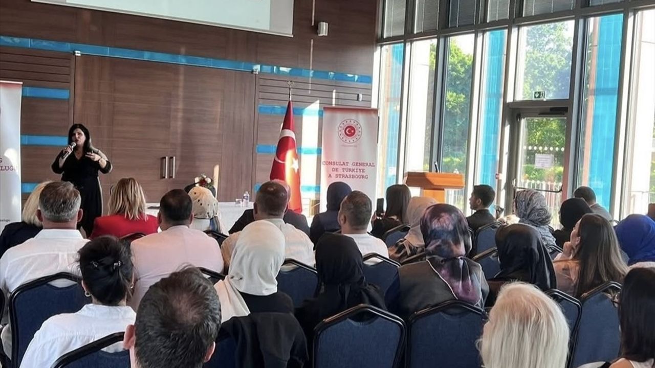 Strazburg'da 15 Mayıs Uluslararası Aile Günü Konferansı Düzenlendi