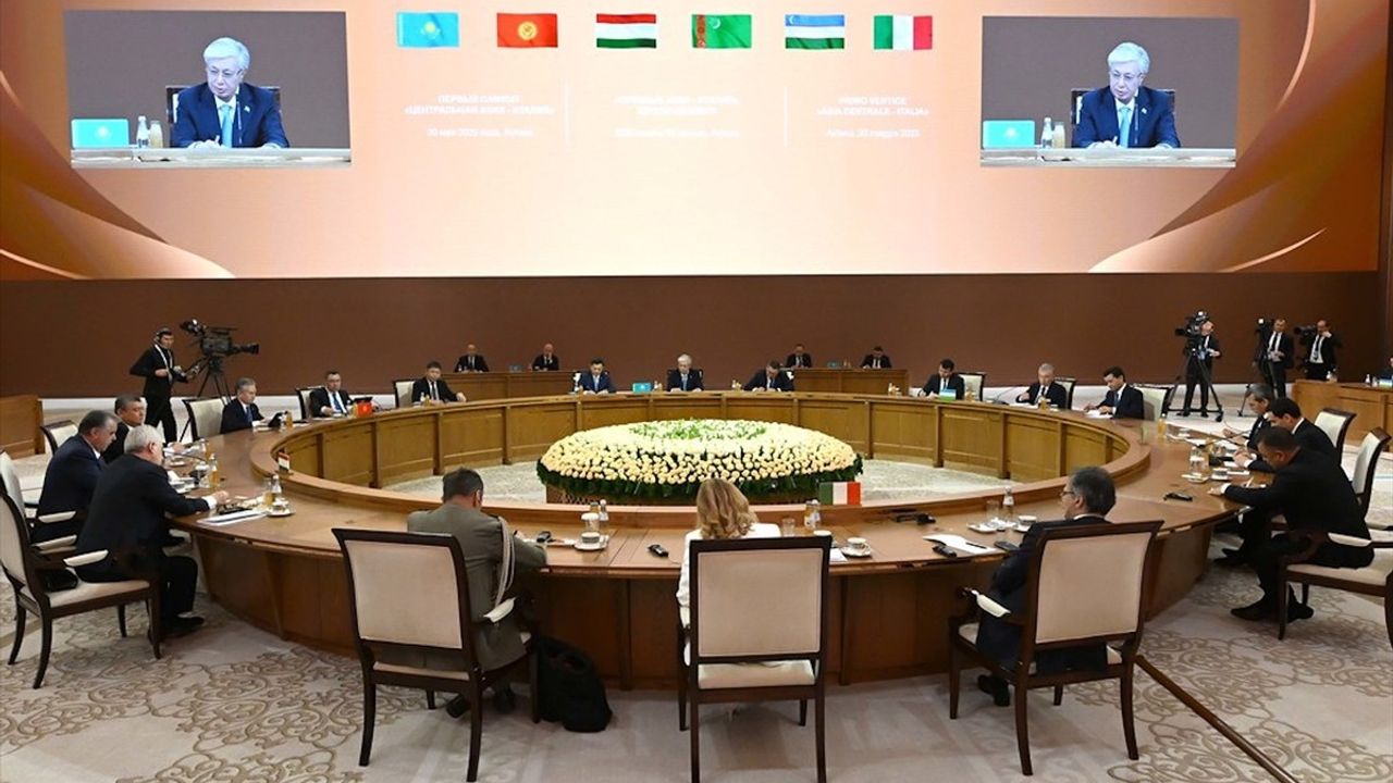 Tacikistan, İtalya ile İşbirliği Vurgusu Yaptı