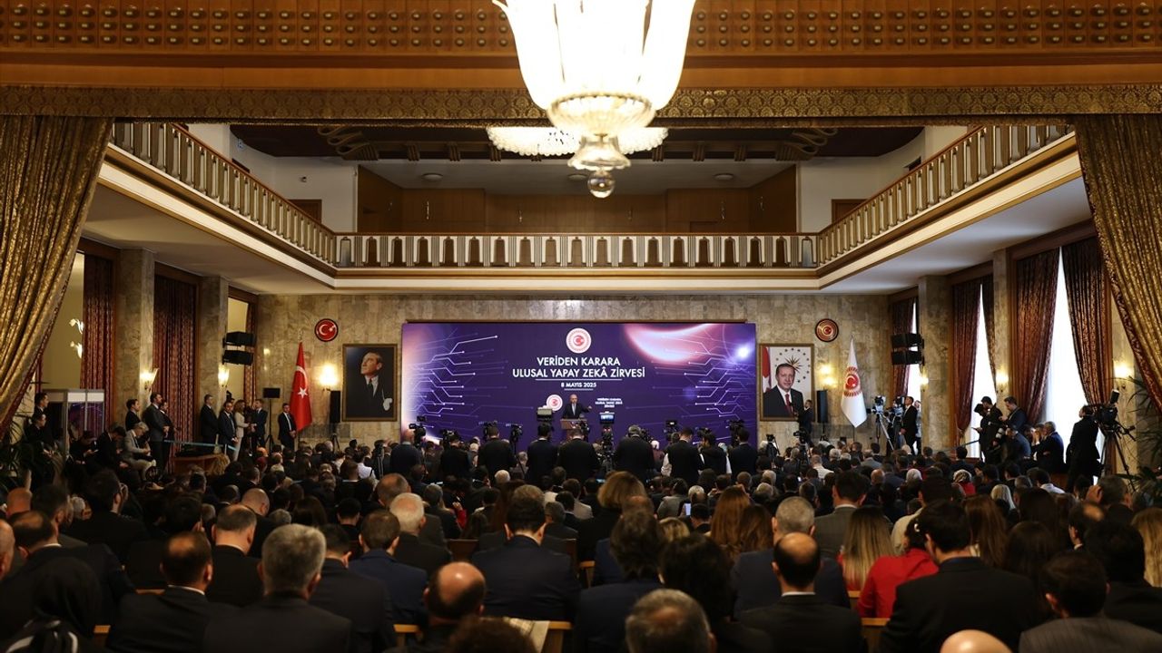 TBMM Başkanı Kurtulmuş, Yapay Zeka Araştırma Komisyonunun Kalıcı Hale Gelmesi Gerektiğini Vurguladı
