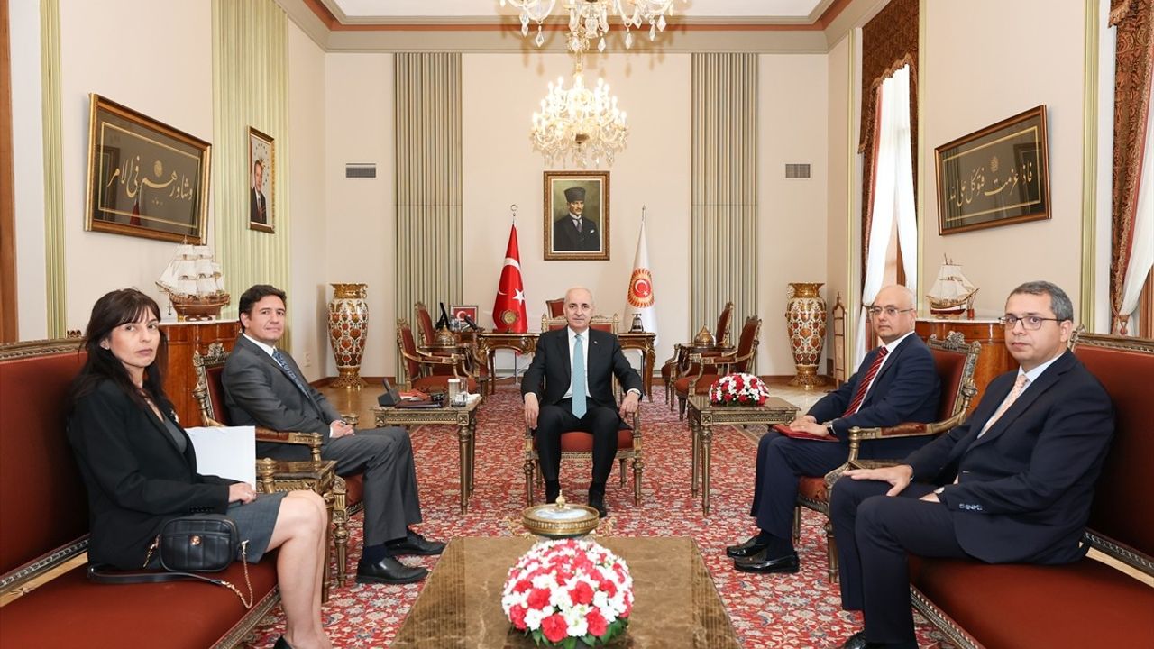 TBMM Başkanı Numan Kurtulmuş, Bulgaristan Büyükelçisi Anguel Tcholakov'u Kabul Etti