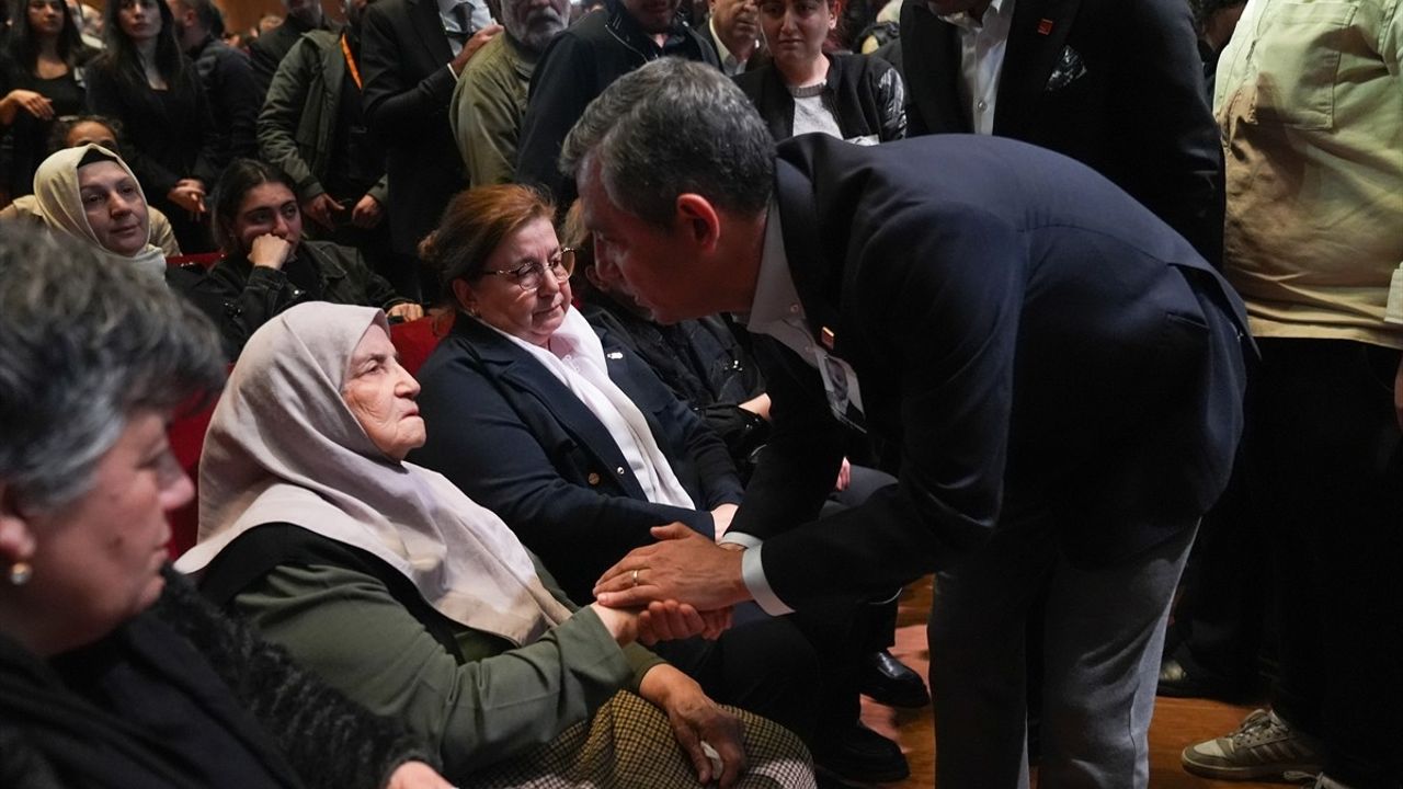 TBMM Başkanvekili Önder için AKM'de Anma Töreni Düzenlendi