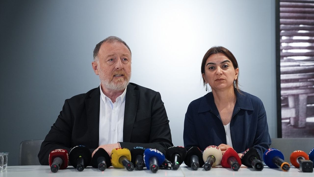 TBMM Başkanvekili Sırrı Süreyya Önder'in Vefatının Ardından Taziyeler Kabul Edildi