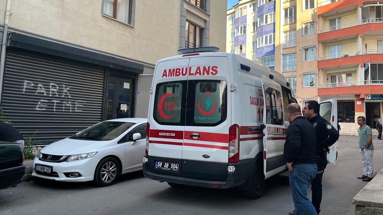 Tekirdağ'da Balkonundan Düşen 2 Yaşındaki Çocuk Yaralandı