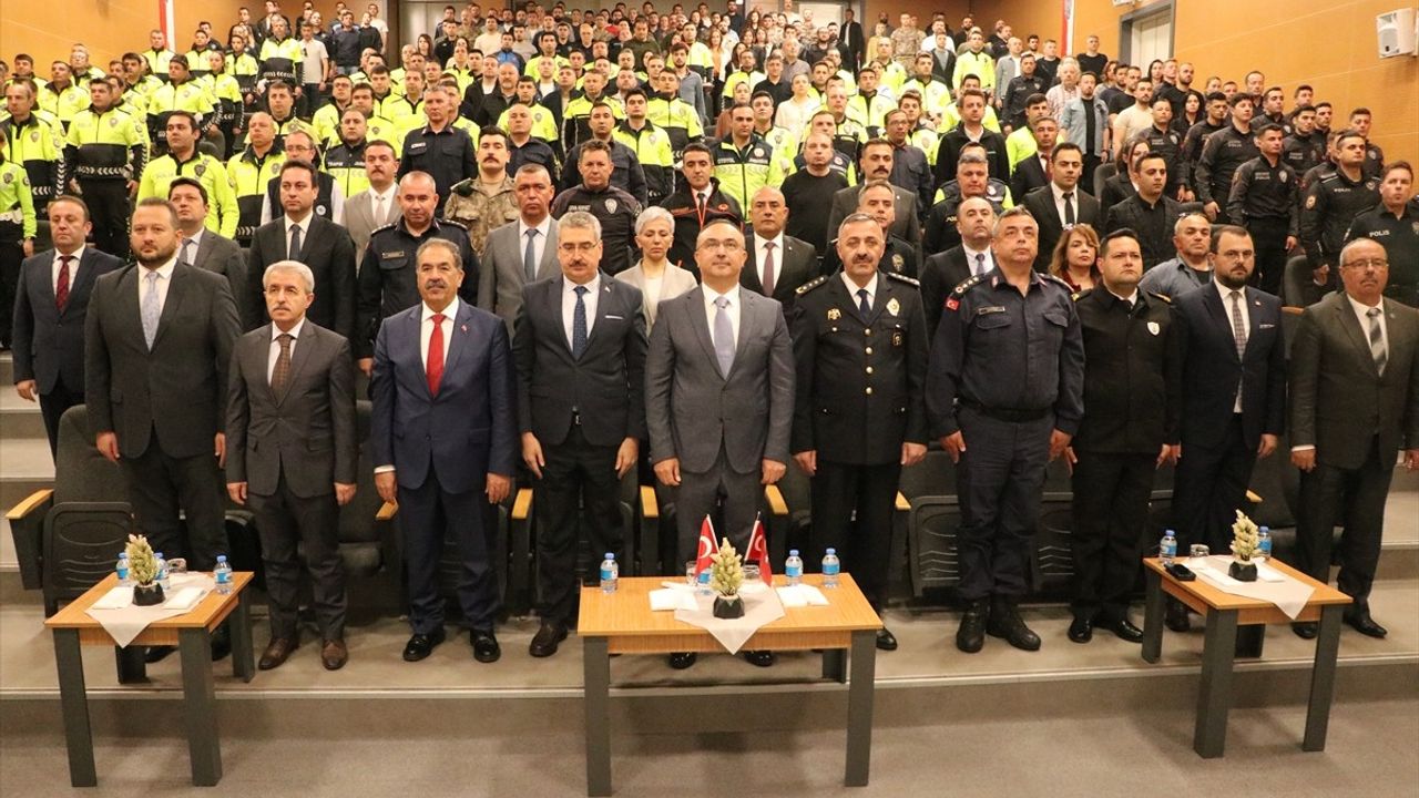 Tekirdağ'da Kaza Geçiren Motosiklet Sürücüsü, Kaskın Önemini Vurguladı