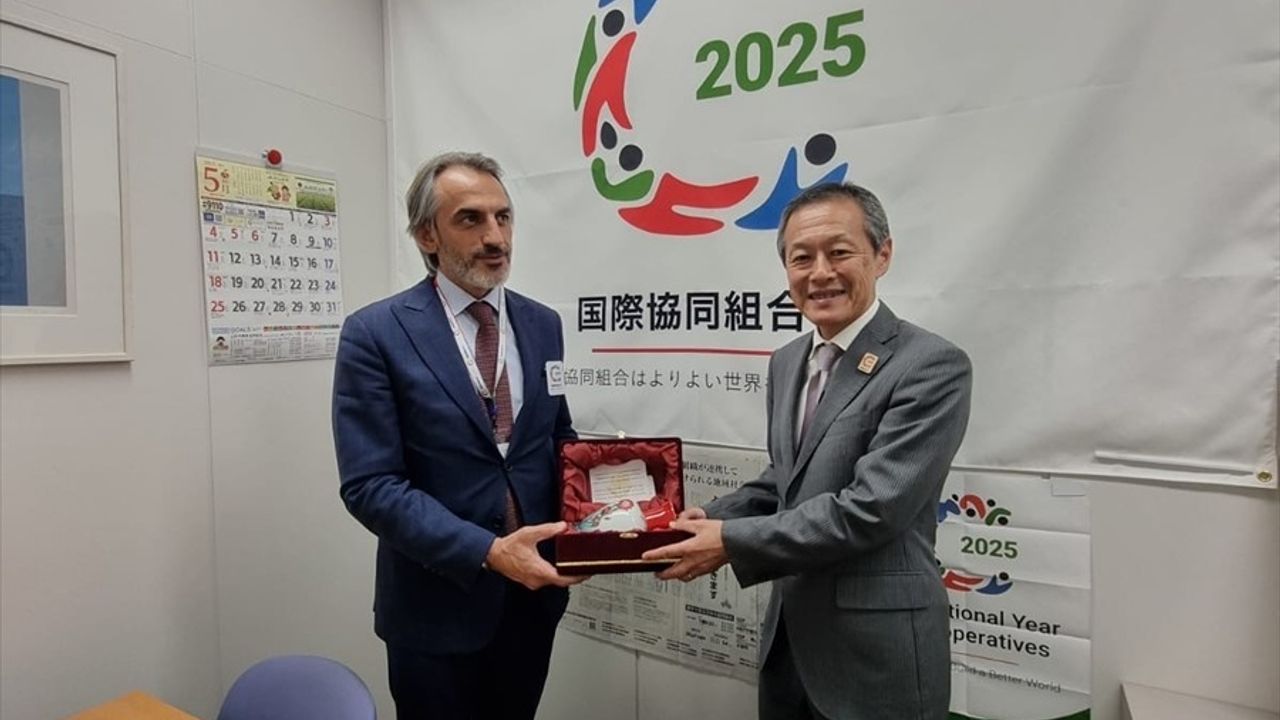 Ticaret Bakanlığı Heyeti Japonya'da Kooperatif Çalışmaları Yürüttü