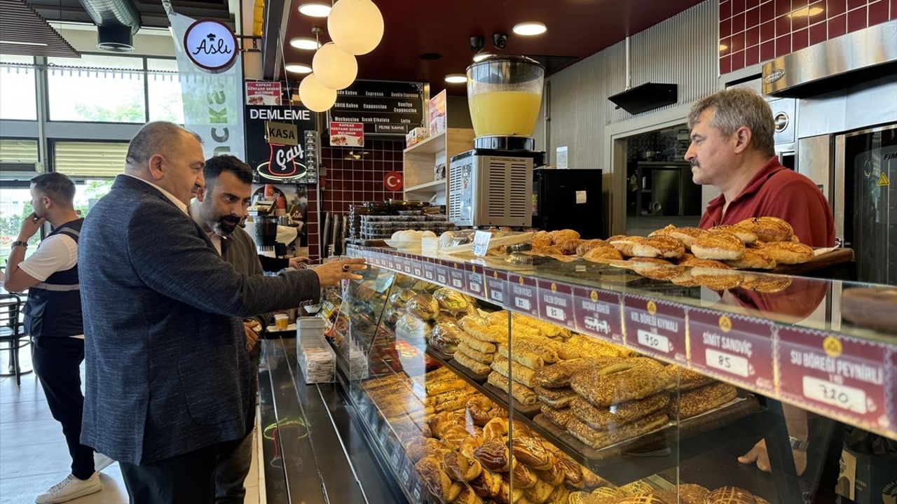 Ticaret Bakanlığı, Kurban Bayramı Öncesi İstanbul'daki Denetimlerini Sürdürüyor