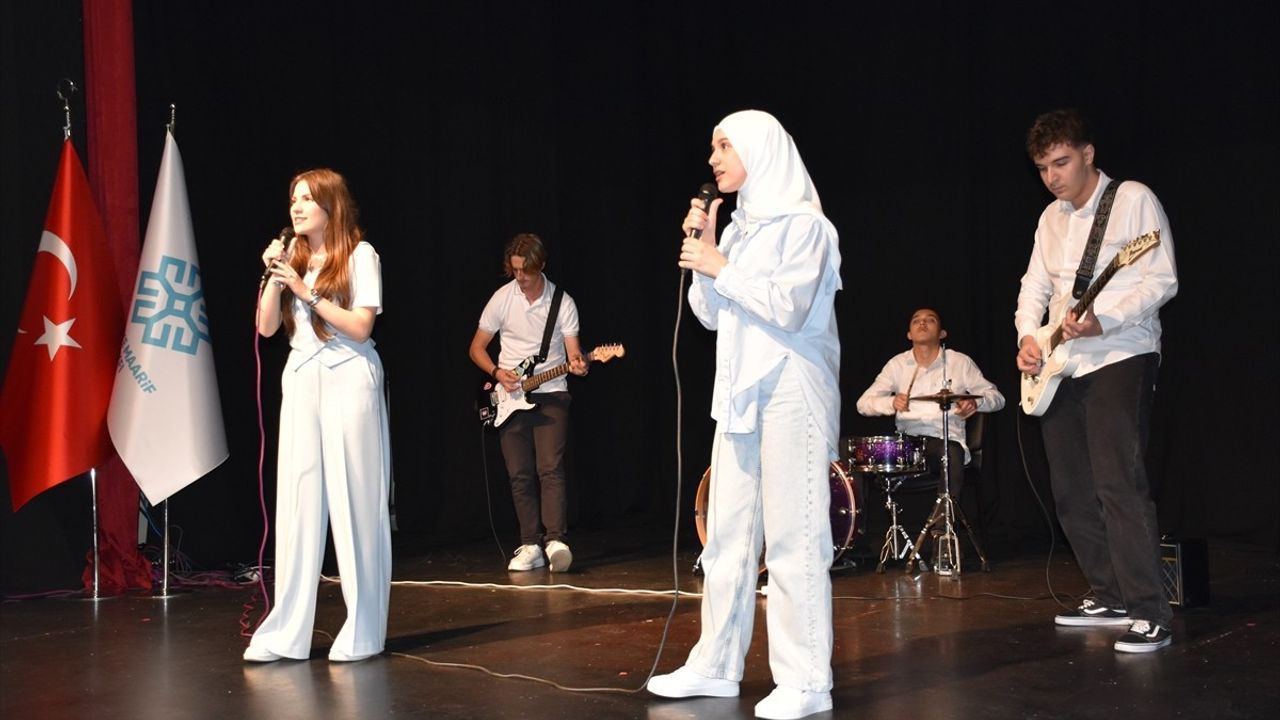 TMV Kalkandelen Okulları'nda 7. Dönem Mezuniyet Töreni Gerçekleşti