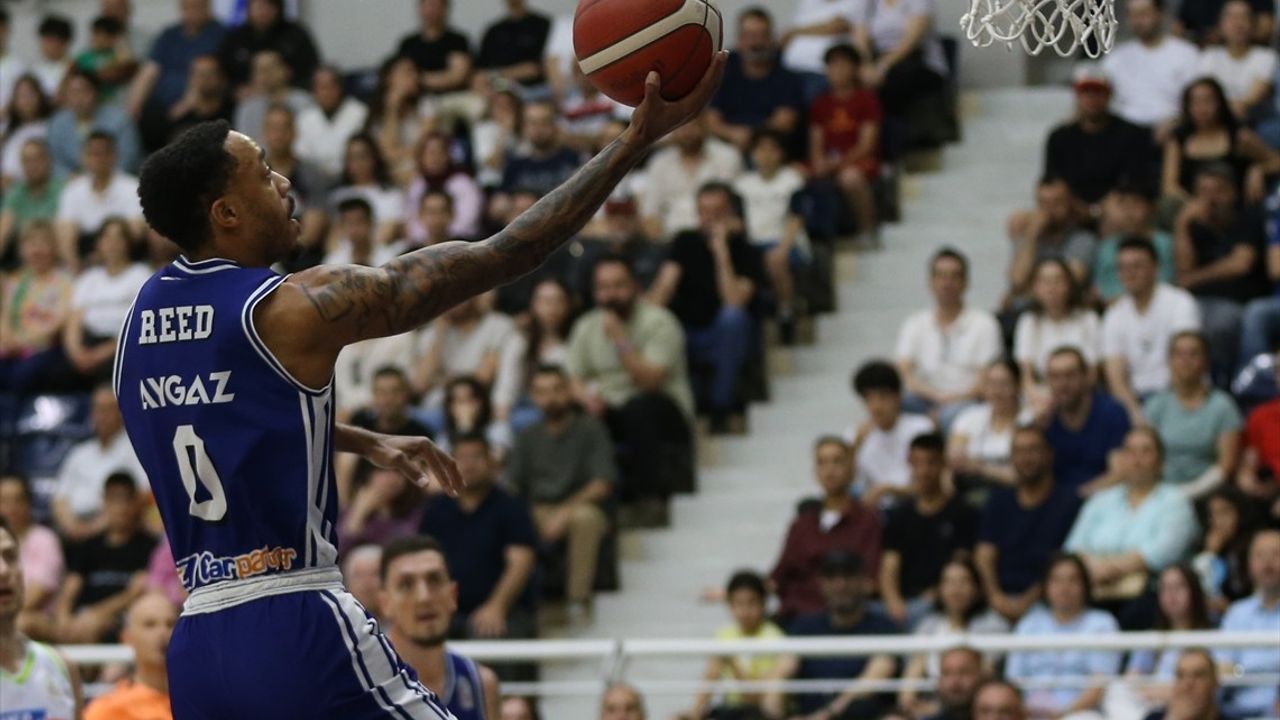 TOFAŞ, Türkiye Sigorta Basketbol Süper Ligi'nde Deplasmanda Galip Geldi