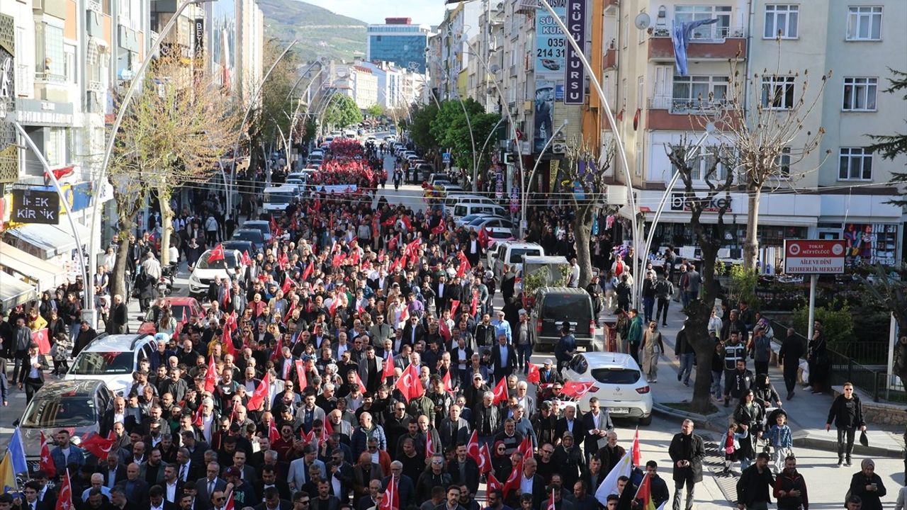 Tokat'ta 3 Mayıs Türkçülük Yürüyüşü Gerçekleştirildi
