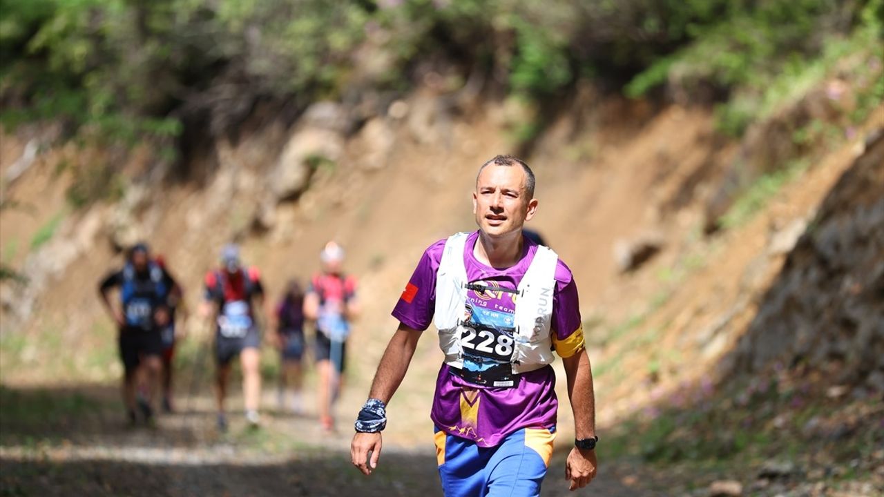 Trabzon'da 3. Ultra Sümela Trail Yarışması Gerçekleştirildi