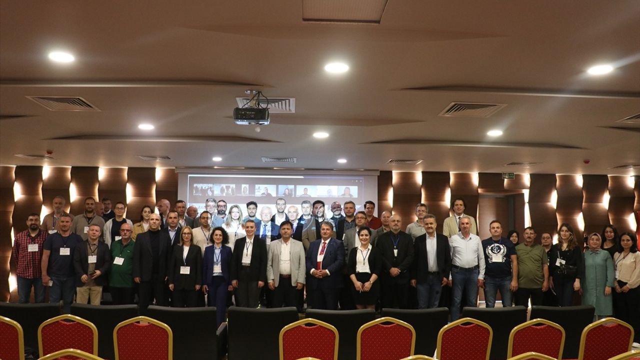 Trabzon'da Sürdürülebilir Deniz Yetiştiriciliği Üzerine Çalıştay Düzenlendi