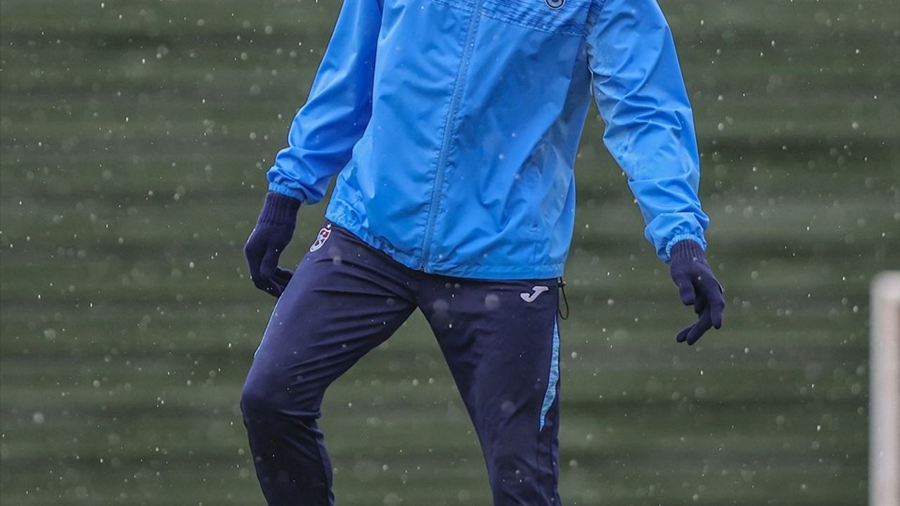 Trabzonspor, Galatasaray Maçı İçin Hazırlıklarını Sürdürüyor