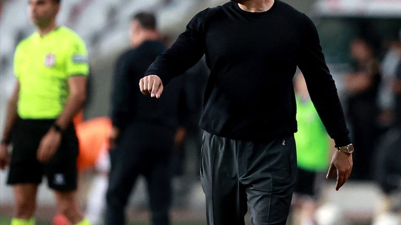 Trendyol Süper Lig: RAMS Başakşehir, Atakaş Hatayspor'u 4-2 Mağlup Etti