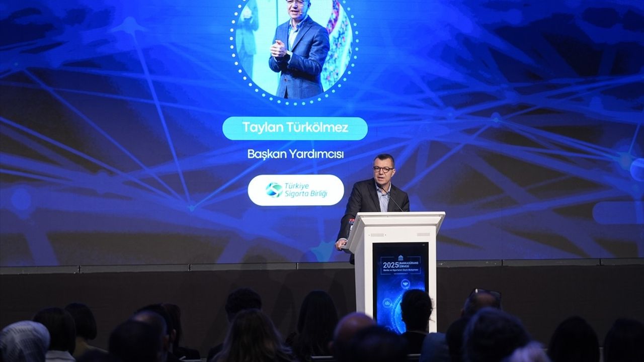 Türkiye Bankasürans Zirvesi, Bankacılık ve Sigorta Sektörlerini Buluşturdu