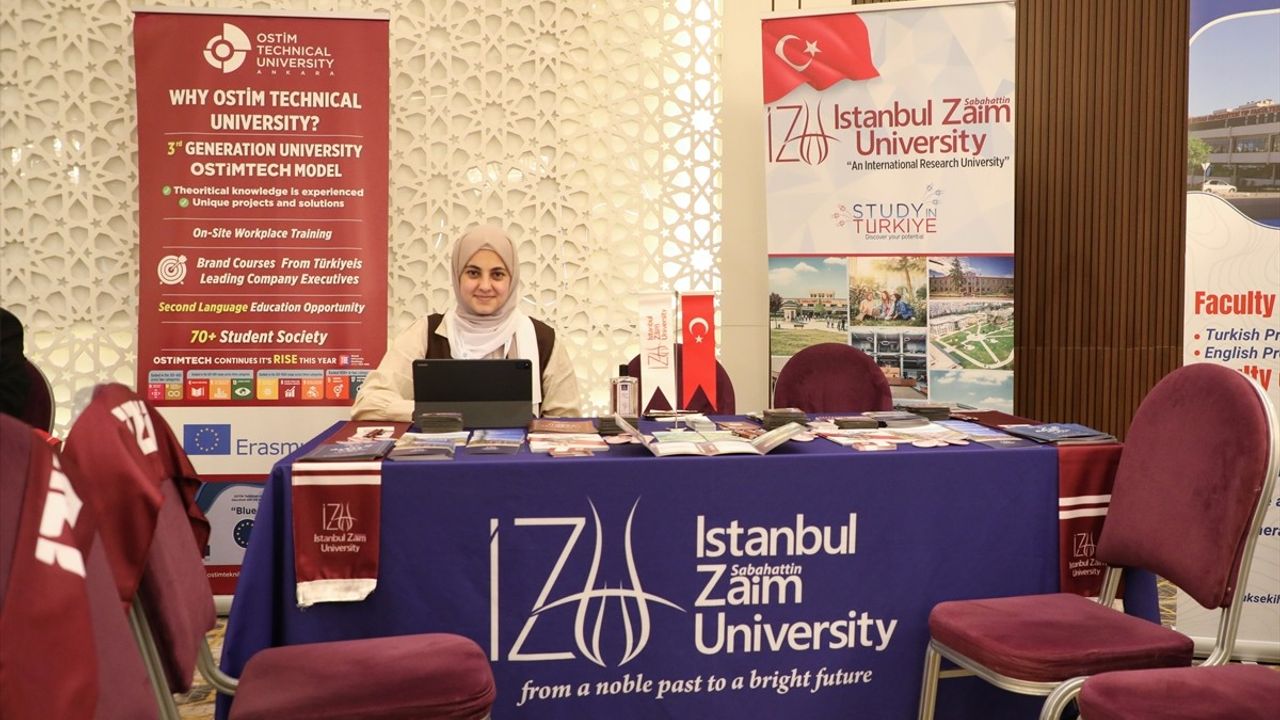 Türkiye Maarif Vakfı, Tunus'ta Türk Üniversiteleri Eğitim Fuarı Düzenledi