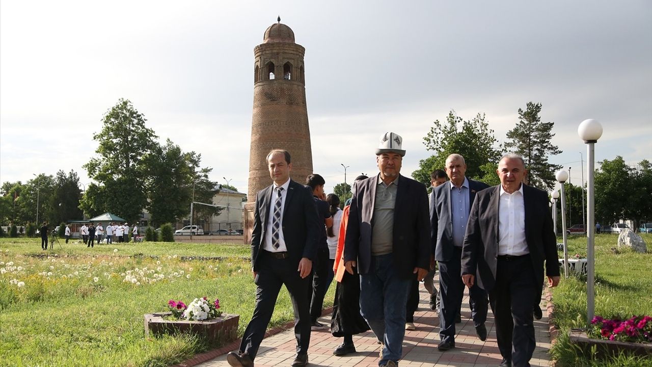 Türkiye'nin Bişkek Büyükelçisi Ökem, Kırgızistan'nın Oş Bölgesini Ziyaret Etti
