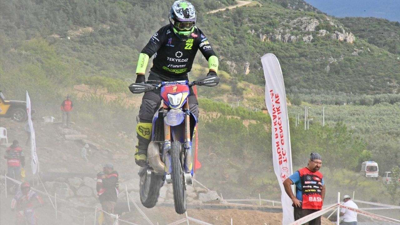 Türkiye Süper Enduro Şampiyonası'nın İlk Ayağı İznik'te Gerçekleşti
