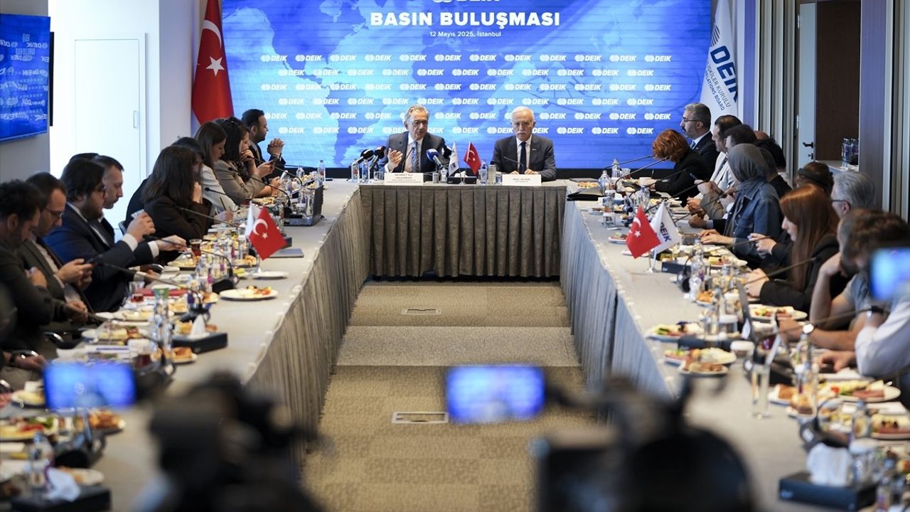 Türkiye ve Avrupa Birliği Arasındaki Ticaret Hacmi 327 Milyar Dolar