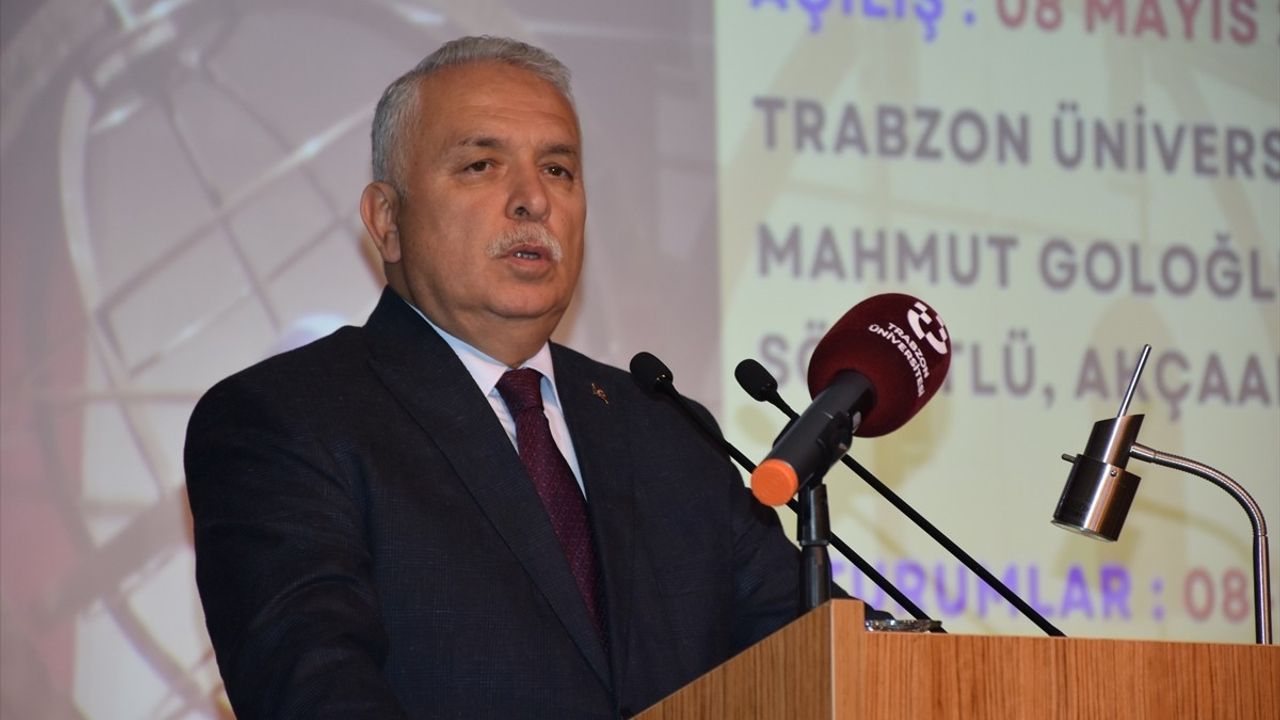 Uluslararası Yavuz Sultan Selim Bilim, Düşünce, Sanat Sempozyumu Trabzon'da Başladı